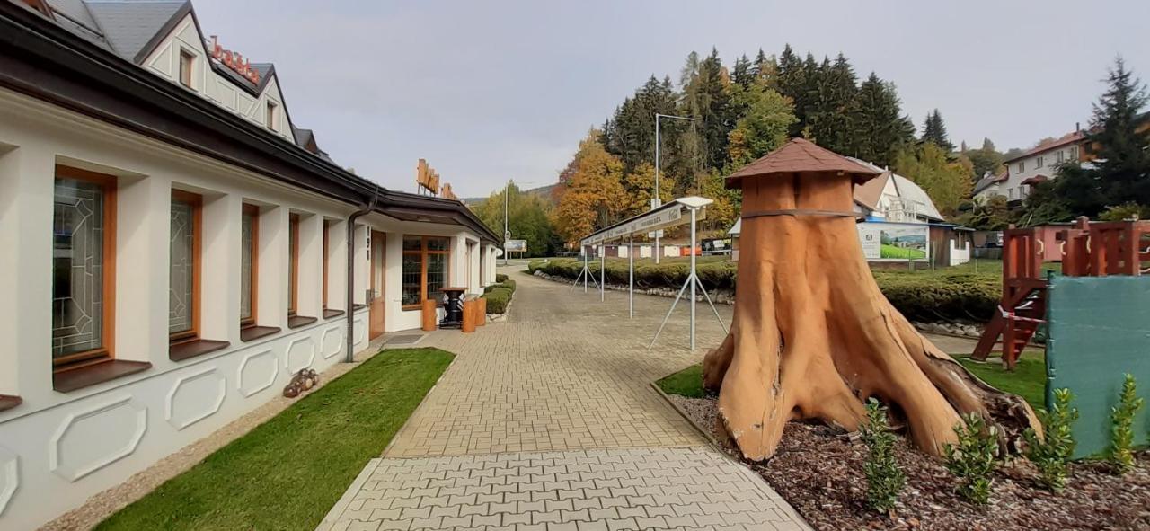 Hotel Pivovarska Basta Vrchlabí Eksteriør billede